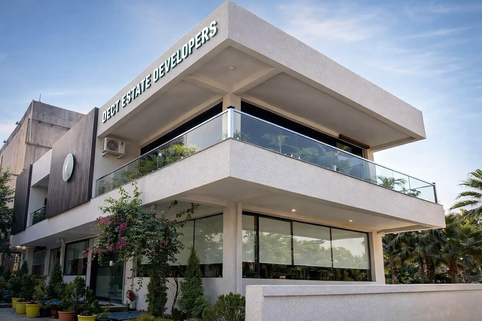 About DCT Real Estate