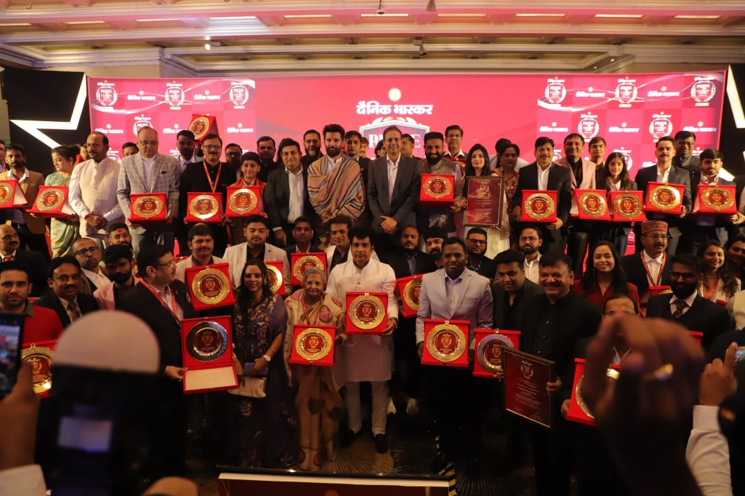 Rajendra Singh Rajput Honored by Chirag Paswan with Prime of Central India Award - Image 1