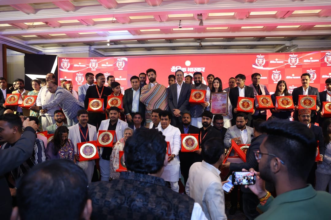 Rajendra Singh Rajput Honored by Chirag Paswan with Prime of Central India Award - Image 2